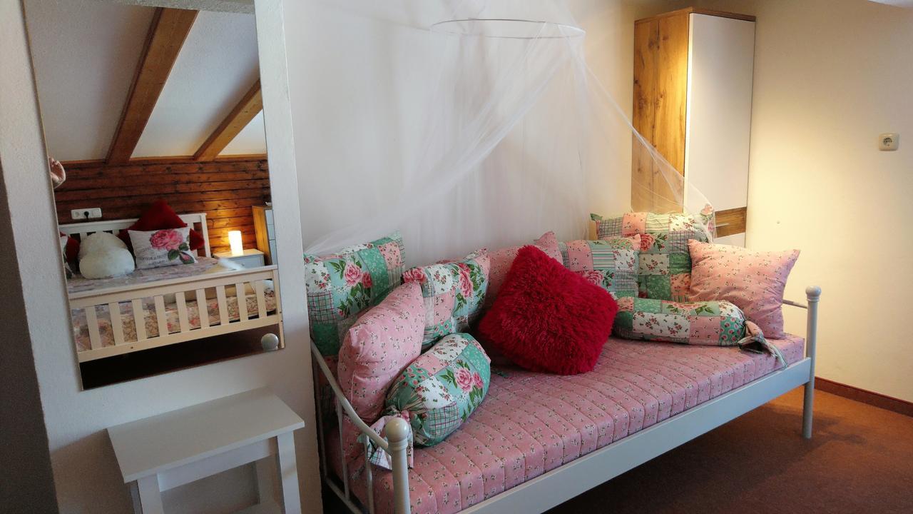 Landhaus Panorama Reutte Cameră foto